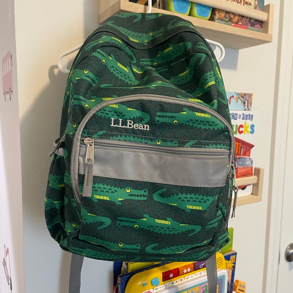 BUNDLE: L.L. Bean junior backpack & matching lunchbox